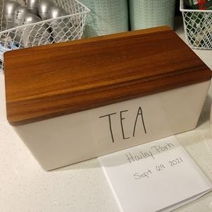 🇺🇲 Rae Dunn Tea Container